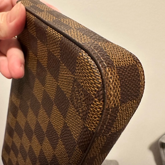 SOLD FOR LESS @instagram - Picture 9 of 13